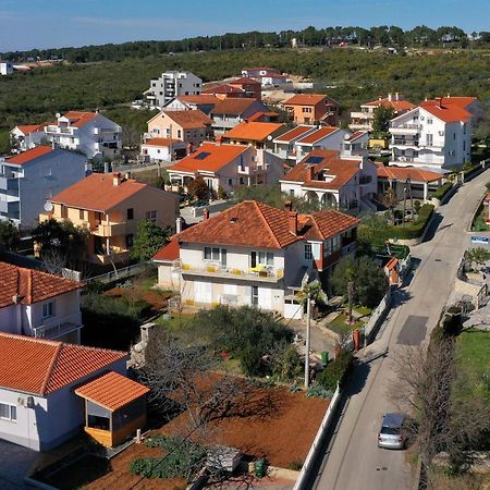 Studio Apartman Summer Flower Zadar Exterior foto