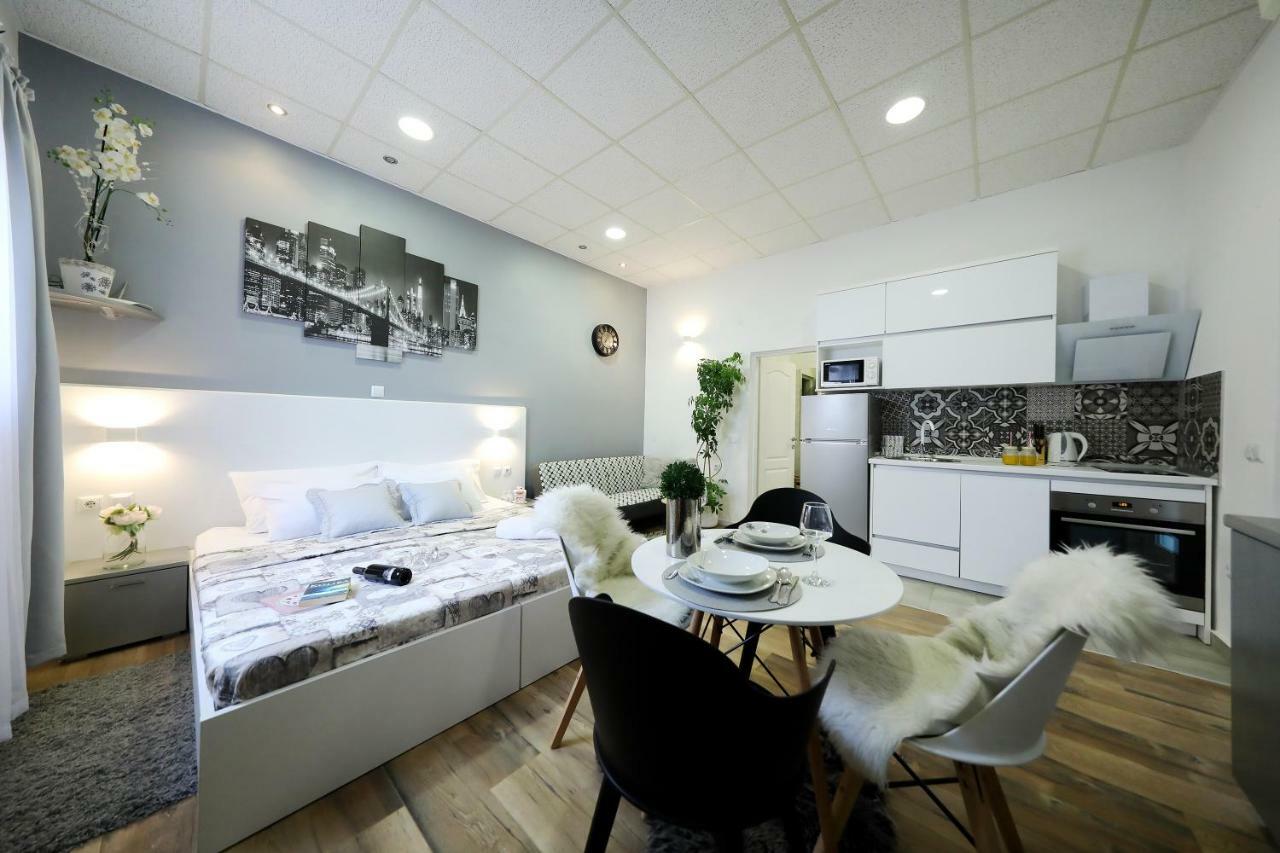 Studio Apartman Summer Flower Zadar Exterior foto