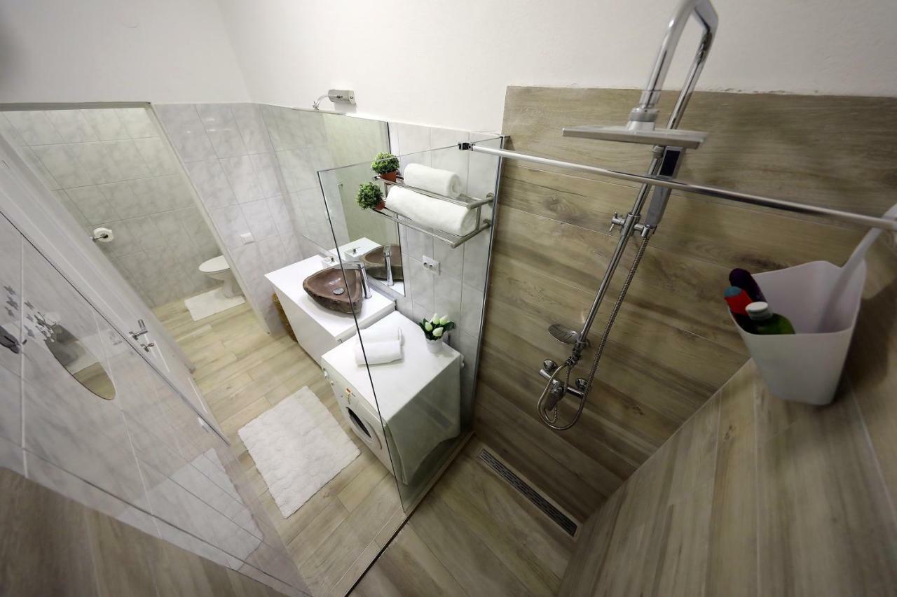Studio Apartman Summer Flower Zadar Exterior foto